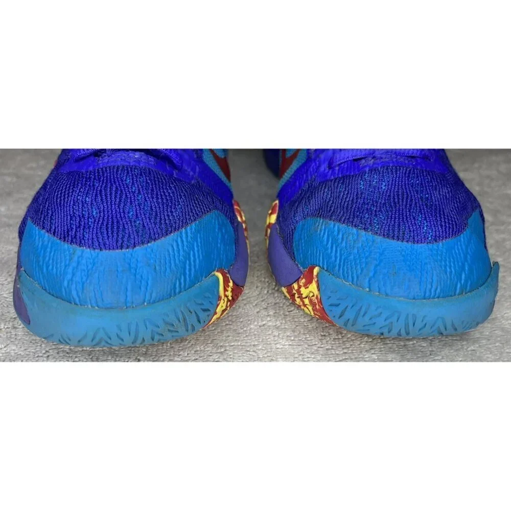 Nike Giannis Immortality 2 Kids Basketball Shoe Size 5.5Y Blue Purple DQ1943-400